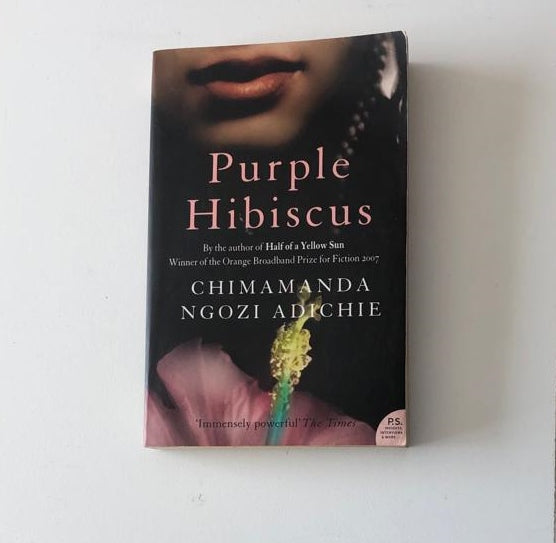 Purple hibiscus - Chimamanda Ngozi Adichie. Secondhand. – The Story Station