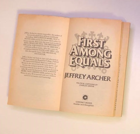 First among equals - Jeffrey Archer