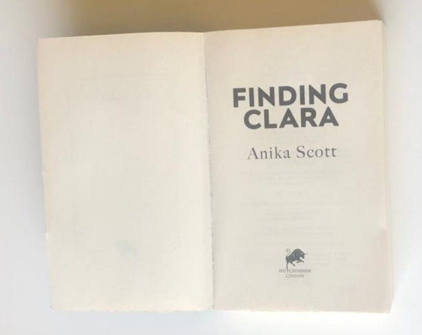 Finding Clara - Anika Scott