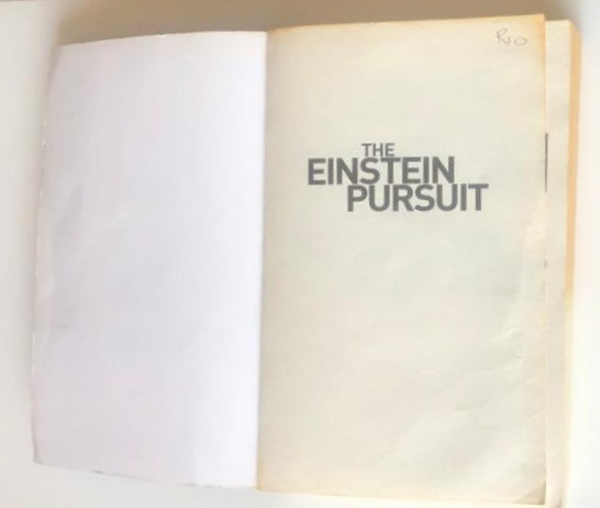 The Einstein pursuit - Chris Kuzneski (First edition)