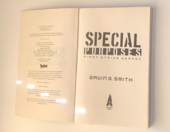 Special purposes: First strike weapon - Gavin G. Smith