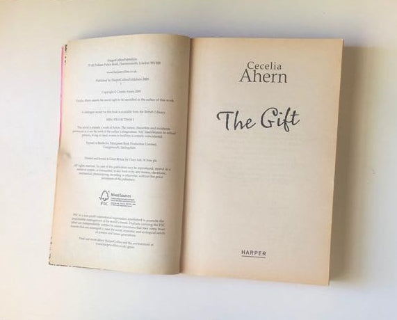 The gift - Cecelia Ahern