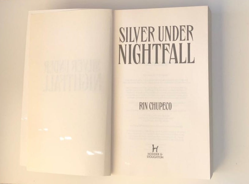 Silver under nightfall - Rin Chupeco