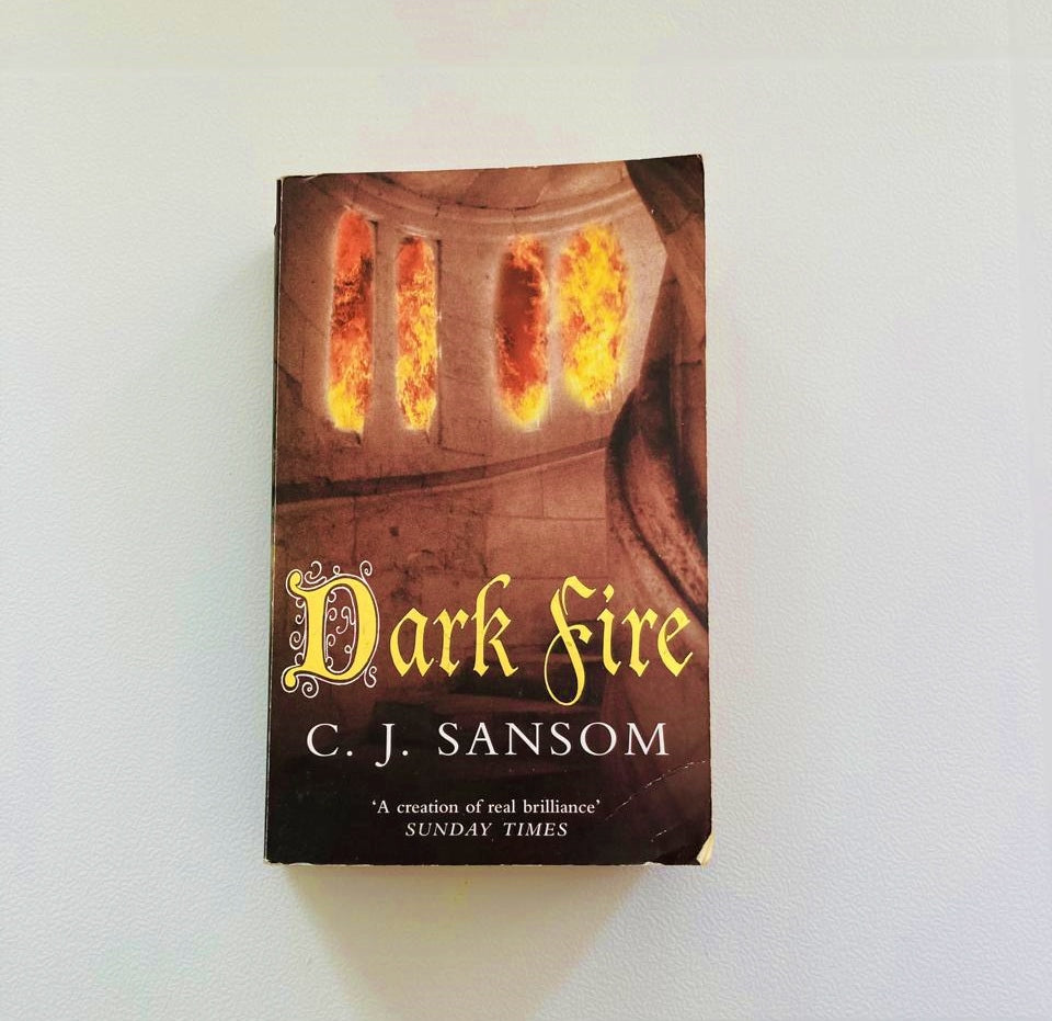 Dark fire - C.J. Sansom