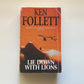 Lie down with lions - Ken Follett