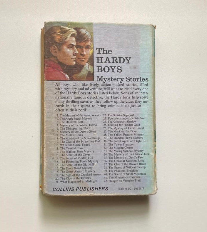 The mystery of Cabin Island - Franklin W. Dixon (The Hardy Boys #8)