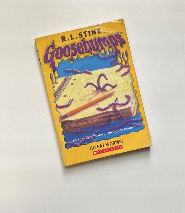 Go eat worms! - R.L. Stine (Goosebumps #21)