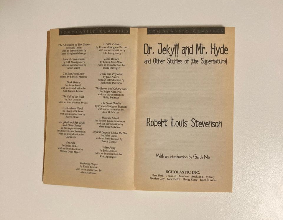 Dr. Jekyll and Mr. Hyde and other stories of the supernatural - Robert Louis Stevenson