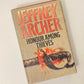 Honour among thieves - Jeffrey Archer (First edition)