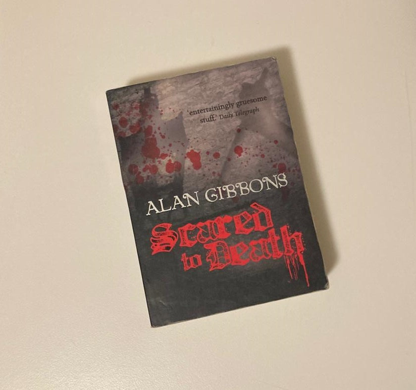 Scared in death - Alan Gibbons (Hell's Underground #1)