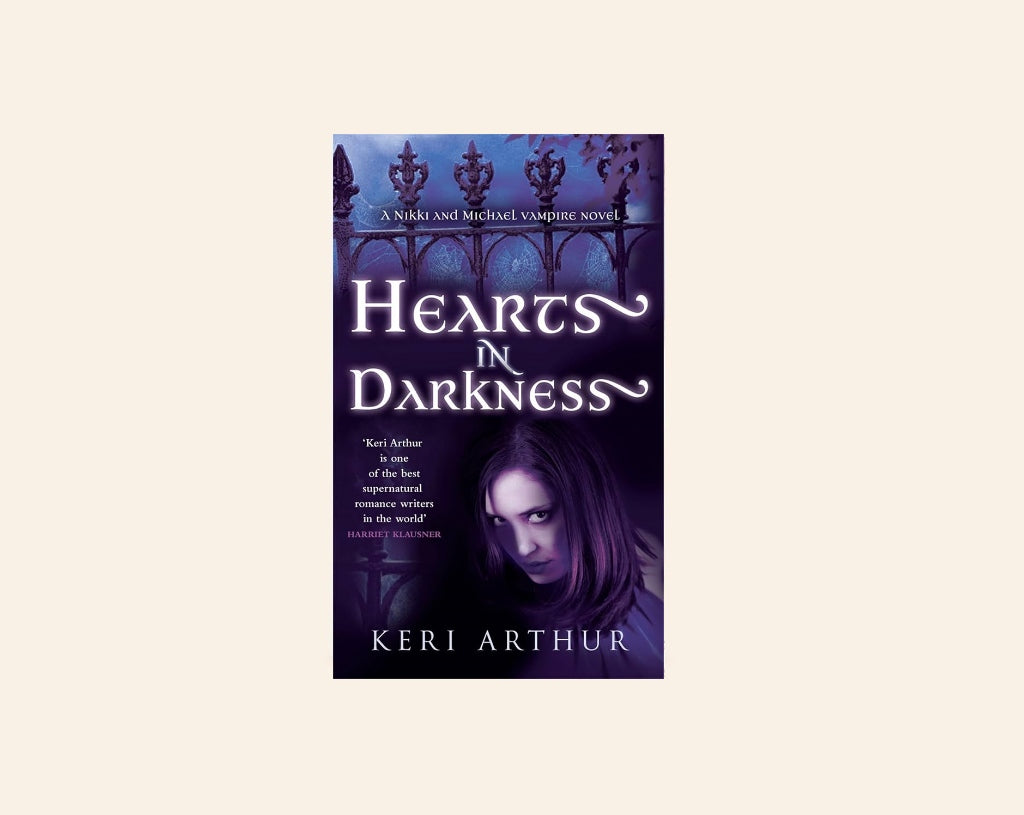 Hearts in darkness - Keri Arthur (Nikki & Michael #2)